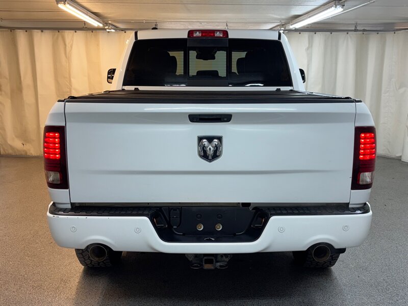 2017 Ram 1500 Sport photo 4