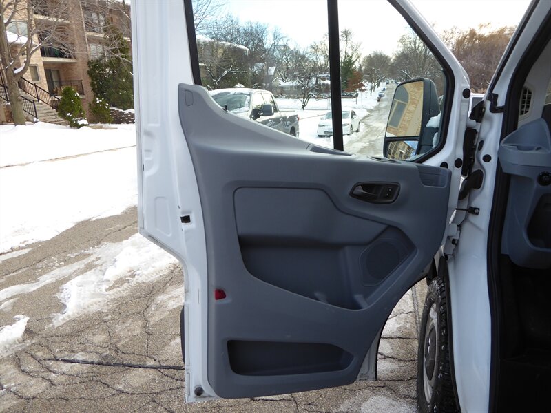 2015 FORD TRANSIT - Image 17