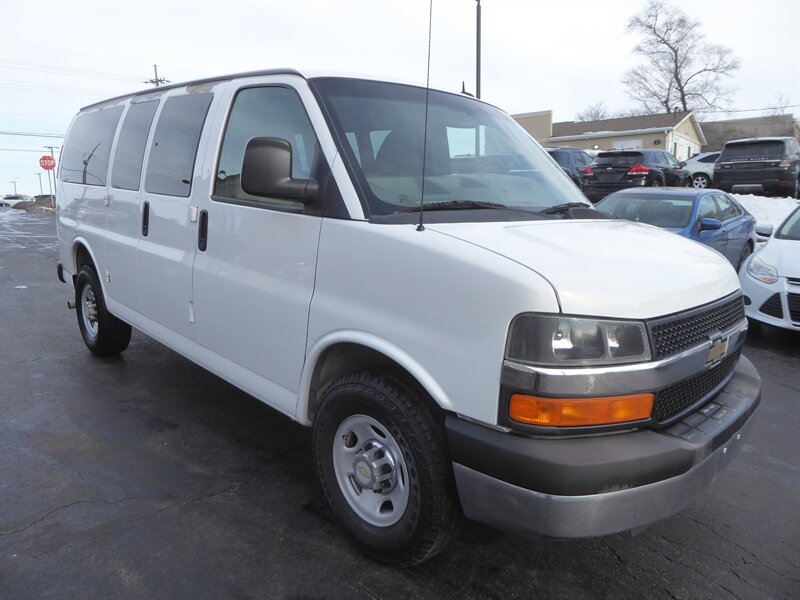 2012 Chevrolet Express LS's photo