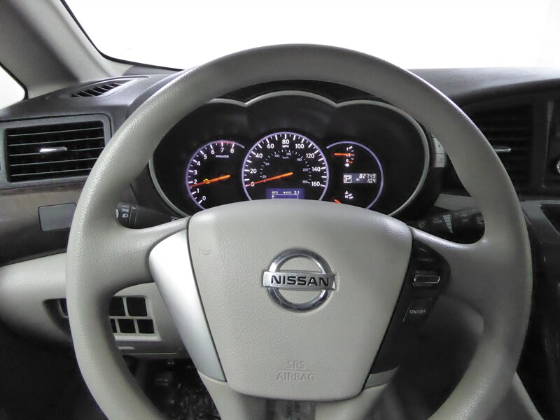 2015 NISSAN QUEST - Image 10