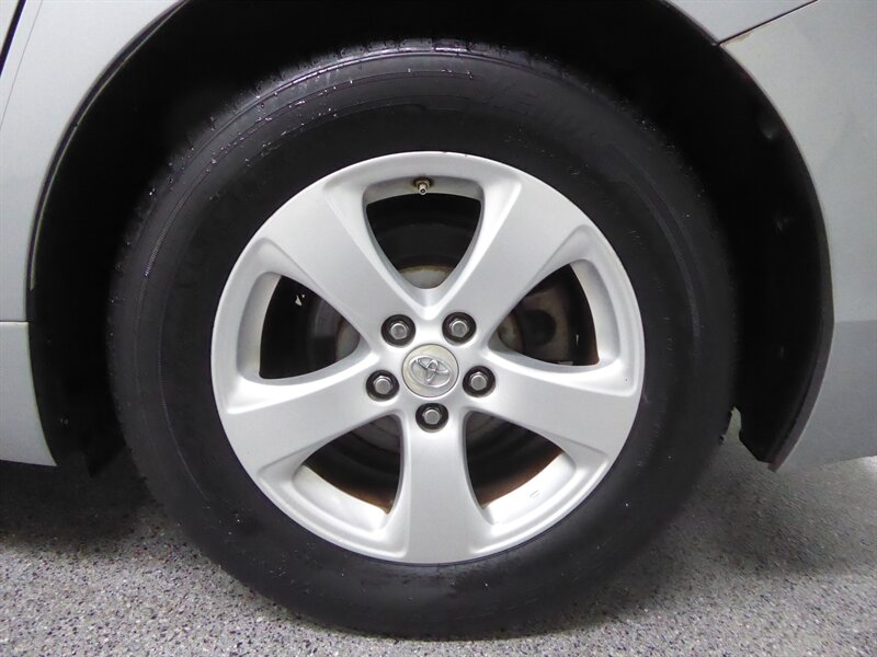 2011 TOYOTA SIENNA - Image 29