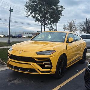 2022 Lamborghini Urus SUV