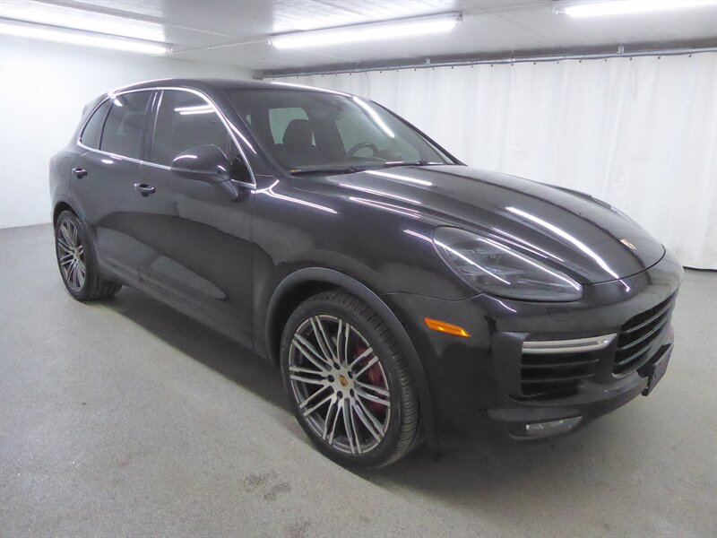 2015 Porsche Cayenne Turbo