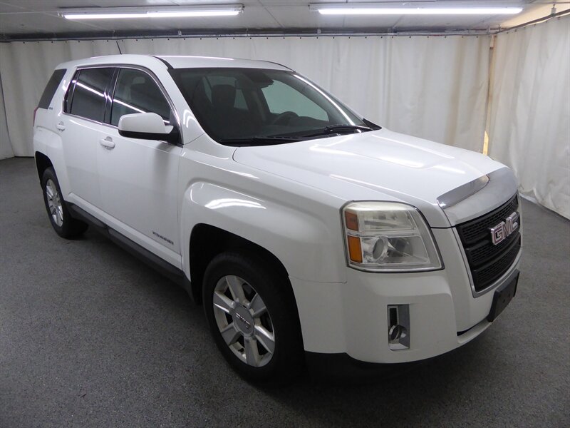 2013 GMC Terrain SLE-1 - Photo 1 - Downers Grove, IL 60515