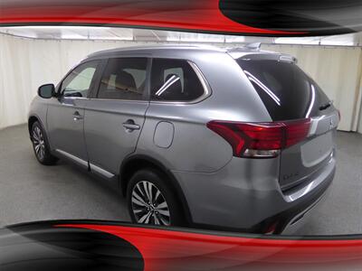 2019 Mitsubishi Outlander ES   - Photo 5 - Downers Grove, IL 60515
