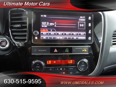 2019 Mitsubishi Outlander ES   - Photo 14 - Downers Grove, IL 60515