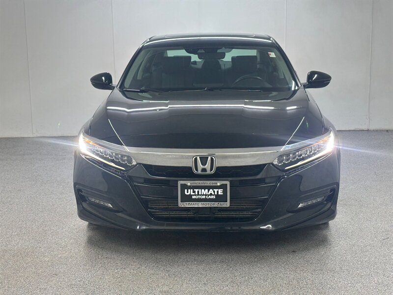 2018 Honda Accord Touring  