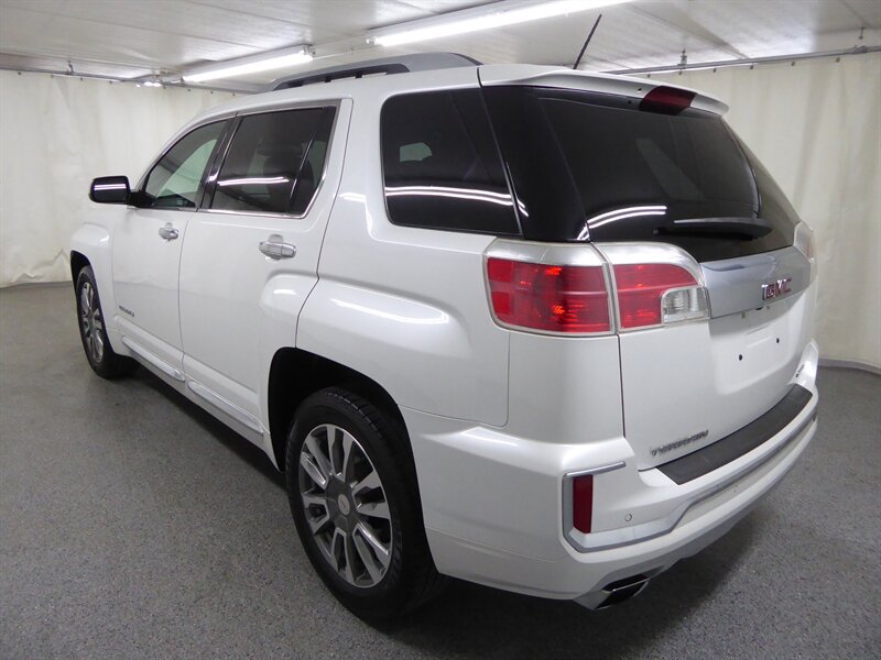 2017 GMC TERRAIN - Image 5