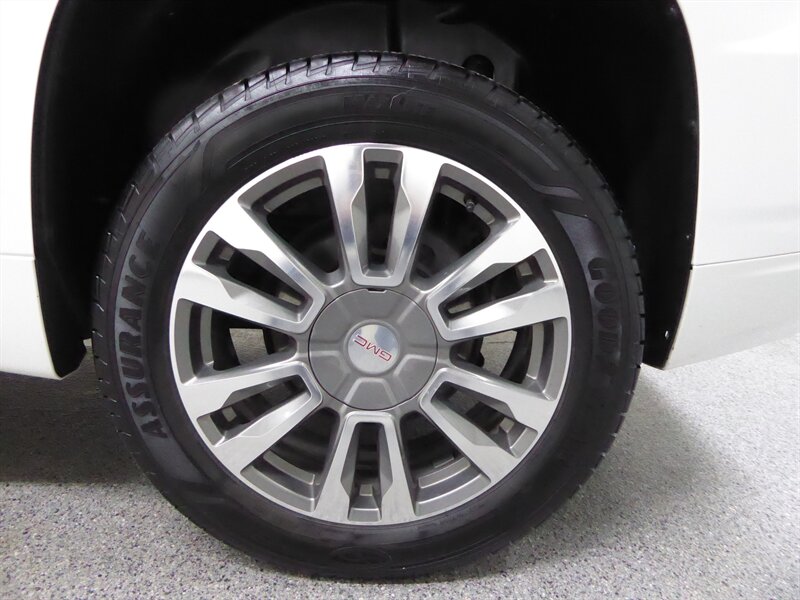 2017 GMC TERRAIN - Image 35