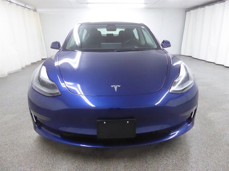 2023 TESLA MODEL 3 - Image 2