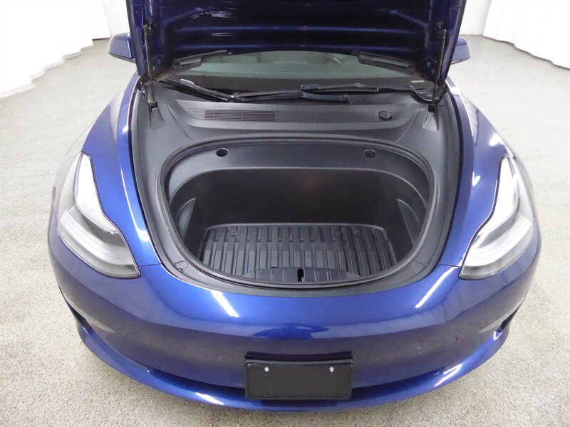 2023 TESLA MODEL 3 - Image 32