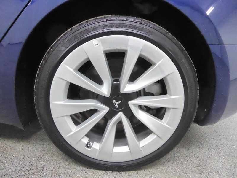 2023 TESLA MODEL 3 - Image 31