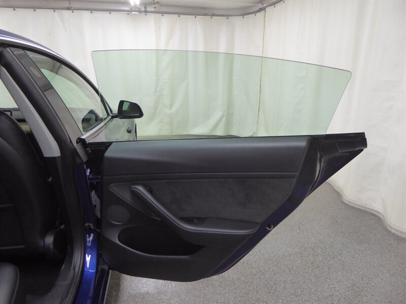 2023 TESLA MODEL 3 - Image 28