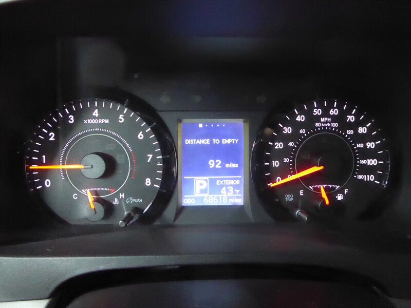 2016 TOYOTA SIENNA - Image 11