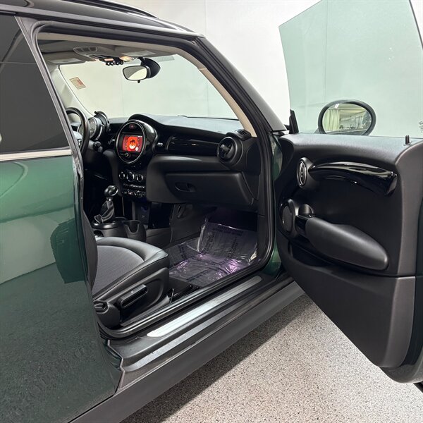 2019 MINI Cooper Cooper   - Photo 25 - Downers Grove, IL 60515