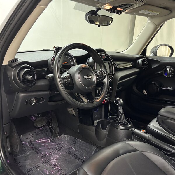 2019 MINI Cooper Cooper   - Photo 15 - Downers Grove, IL 60515