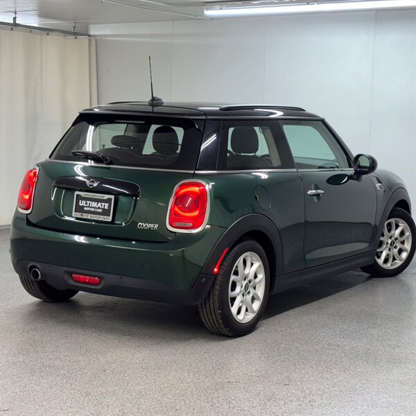 2019 MINI Cooper Cooper   - Photo 7 - Downers Grove, IL 60515