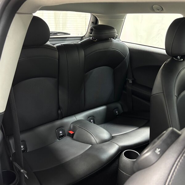 2019 MINI Cooper Cooper   - Photo 26 - Downers Grove, IL 60515