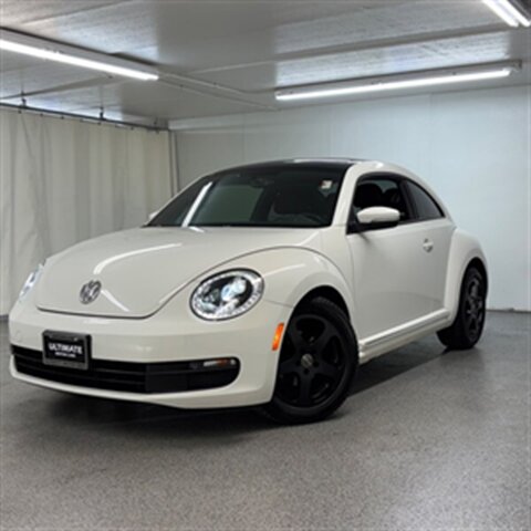 2012 Volkswagen Beetle 2.5L   - Photo 3 - Downers Grove, IL 60515