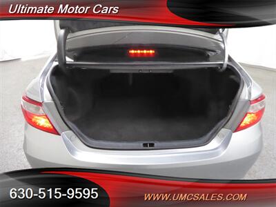 2016 Toyota Camry SE   - Photo 31 - Downers Grove, IL 60515