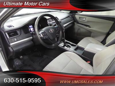 2016 Toyota Camry SE   - Photo 17 - Downers Grove, IL 60515