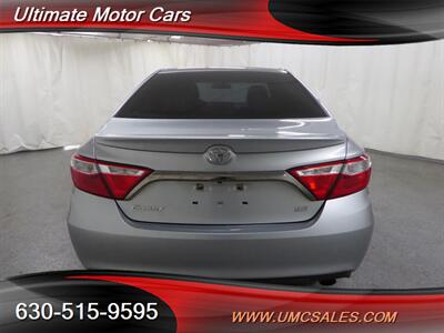 2016 Toyota Camry SE   - Photo 6 - Downers Grove, IL 60515
