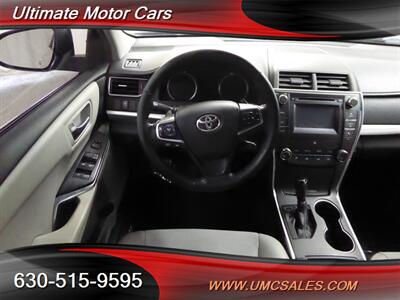 2016 Toyota Camry SE   - Photo 10 - Downers Grove, IL 60515