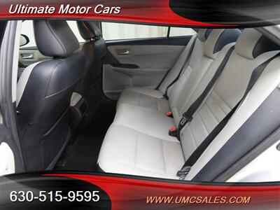 2016 Toyota Camry SE   - Photo 26 - Downers Grove, IL 60515