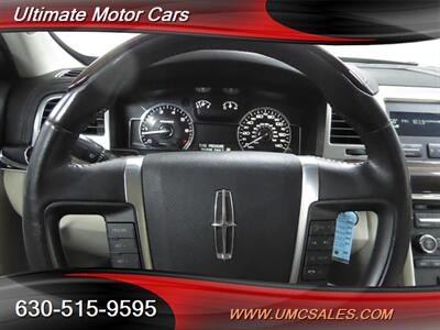 2009 Lincoln MKS   - Photo 11 - Downers Grove, IL 60515