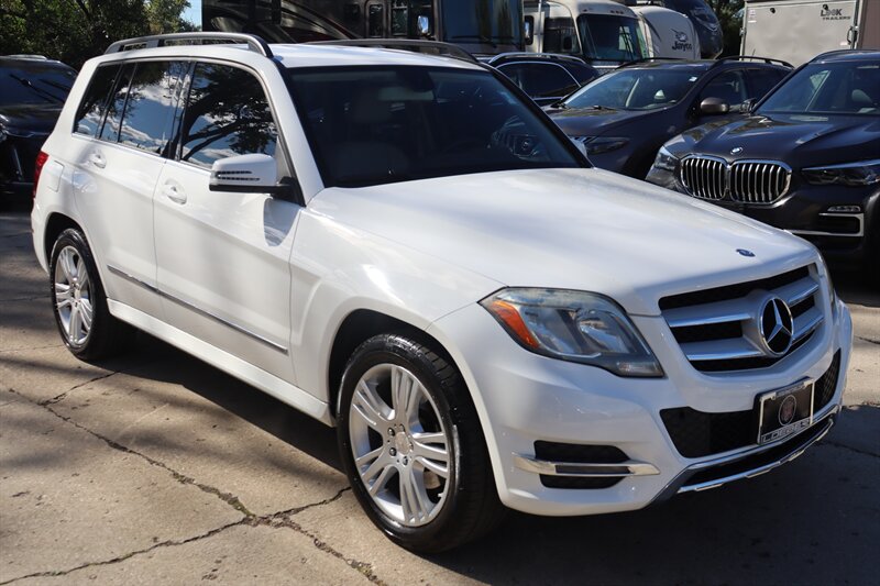 Diamond White Metallic 2014 Mercedes-Benz GLK SUV / Crossover All-Wheel Drive Automatic