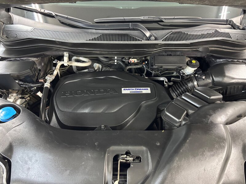 2019 Honda Pilot Touring   - Photo 10 - Downers Grove, IL 60515