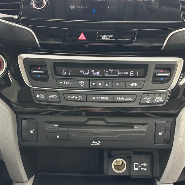 2019 Honda Pilot Touring   - Photo 25 - Downers Grove, IL 60515
