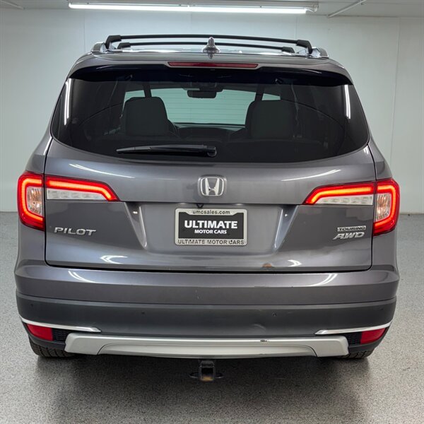 2019 Honda Pilot Touring   - Photo 4 - Downers Grove, IL 60515