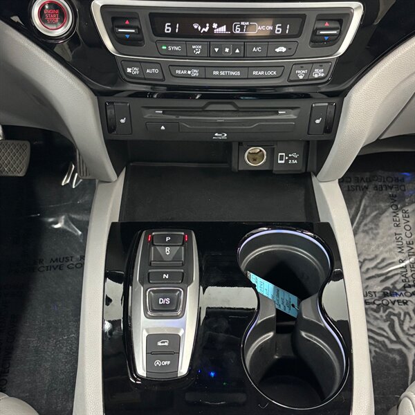 2019 Honda Pilot Touring   - Photo 26 - Downers Grove, IL 60515