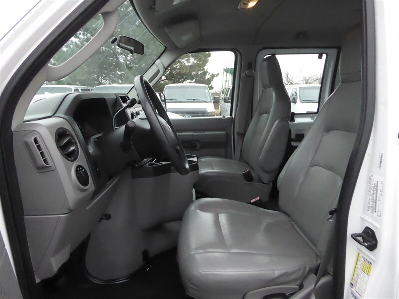 2012 FORD E-350 - Image 18