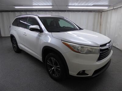 2016 Toyota Highlander XLE SUV