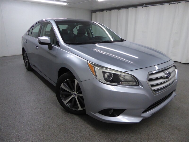 2015 Subaru Legacy 3.6R Limited's photo