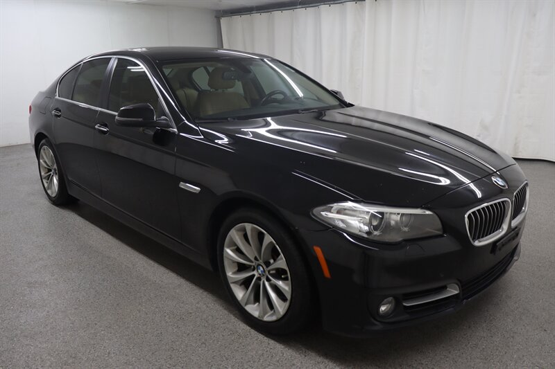 2016 BMW 5 Series 528i xDrive  