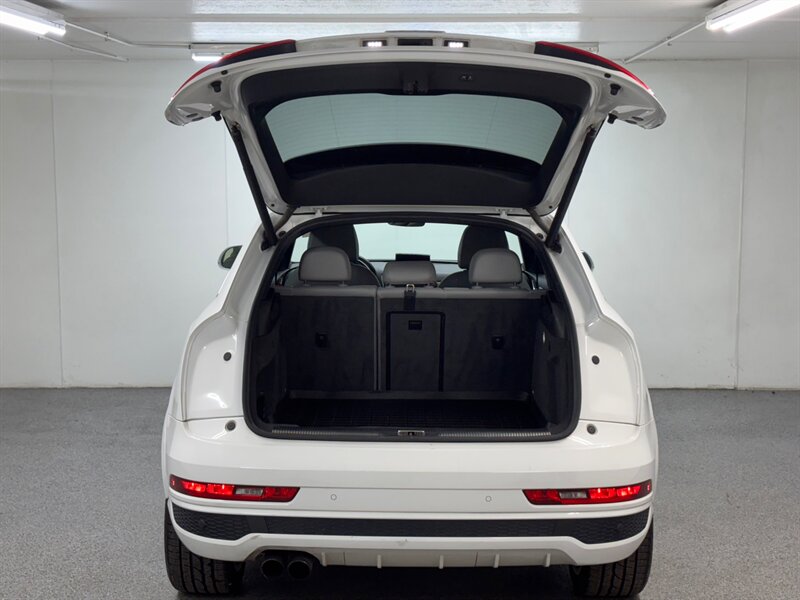 2017 Audi Q3 2.0T quattro Prestige   - Photo 7 - Downers Grove, IL 60515