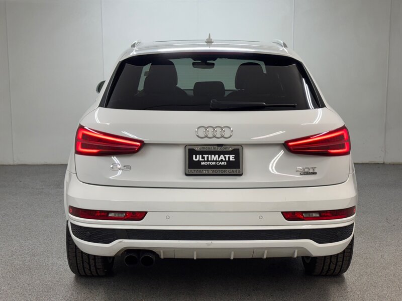 2017 Audi Q3 2.0T quattro Prestige   - Photo 5 - Downers Grove, IL 60515