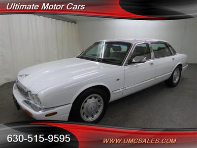 1998 Jaguar Vanden Plas   - Photo 3 - Downers Grove, IL 60515