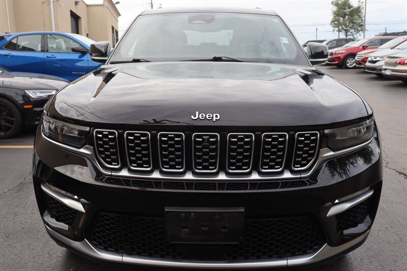 2022 Jeep Grand Cherokee Summit Reserve  