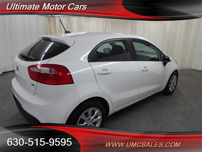 2015 Kia Rio 5-Door LX   - Photo 7 - Downers Grove, IL 60515