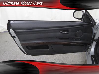 2010 BMW 3 Series 335i   - Photo 29 - Downers Grove, IL 60515