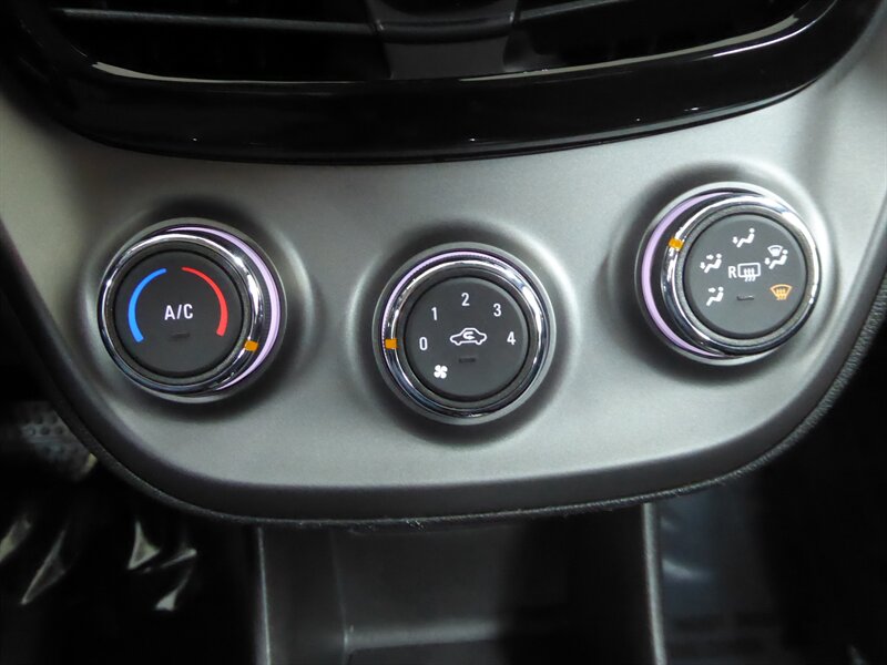 2019 CHEVROLET SPARK - Image 17