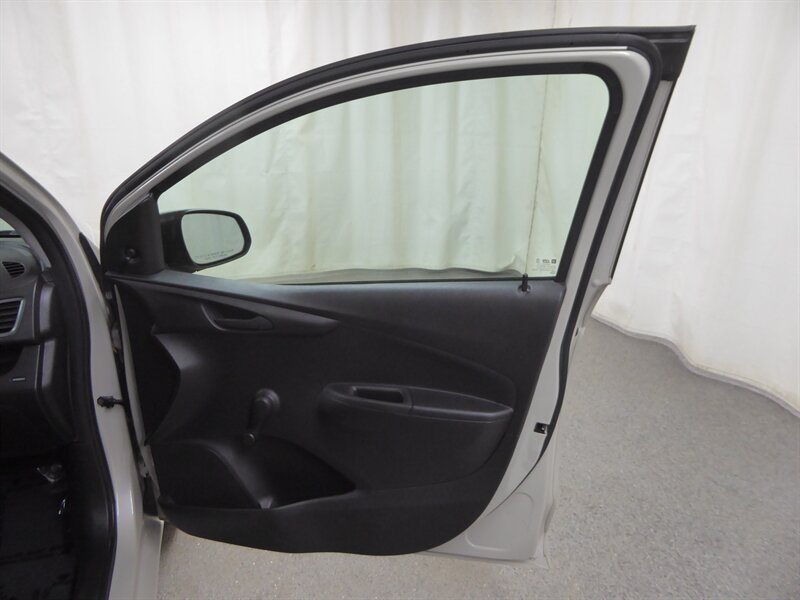 2019 CHEVROLET SPARK - Image 25