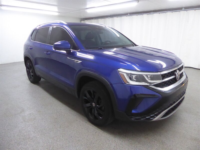 2022 Volkswagen Taos 1.5T SEL's photo