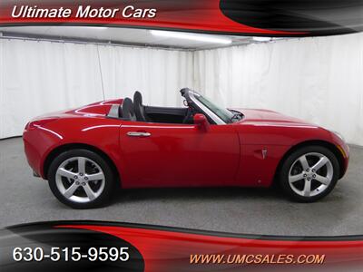 2007 Pontiac Solstice   - Photo 8 - Downers Grove, IL 60515