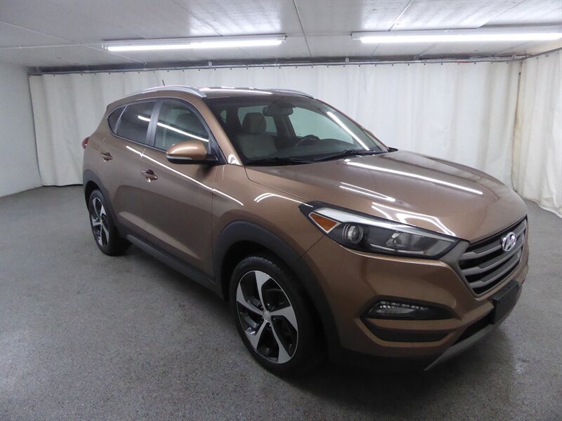 2016 Hyundai TUCSON Sport - Photo 1 - Downers Grove, IL 60515