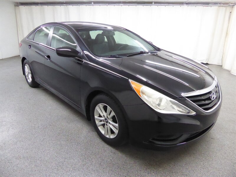 2012 Hyundai SONATA GLS - Photo 1 - Downers Grove, IL 60515